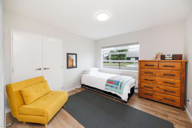 2 Chestnut Close Kelvin Grove_22