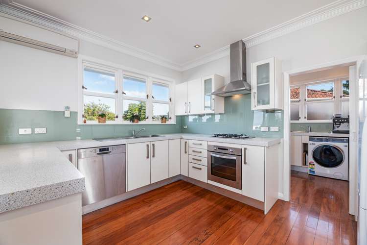 8 Ava Avenue Titirangi_9