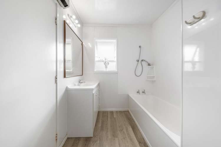 9 Manston Road Mangere_9