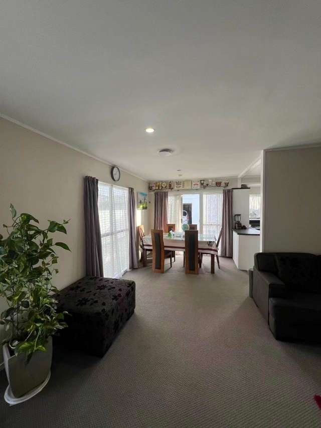 44 Galsworthy Place Bucklands Beach_4