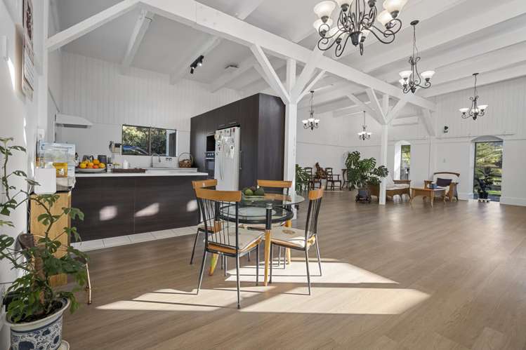 1 Whitford Park Road_3