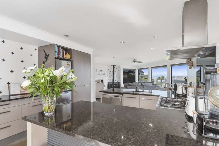 11 Loloma Way Wharewaka_10