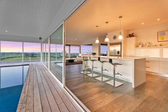 215 J Renall Road Pollok_4