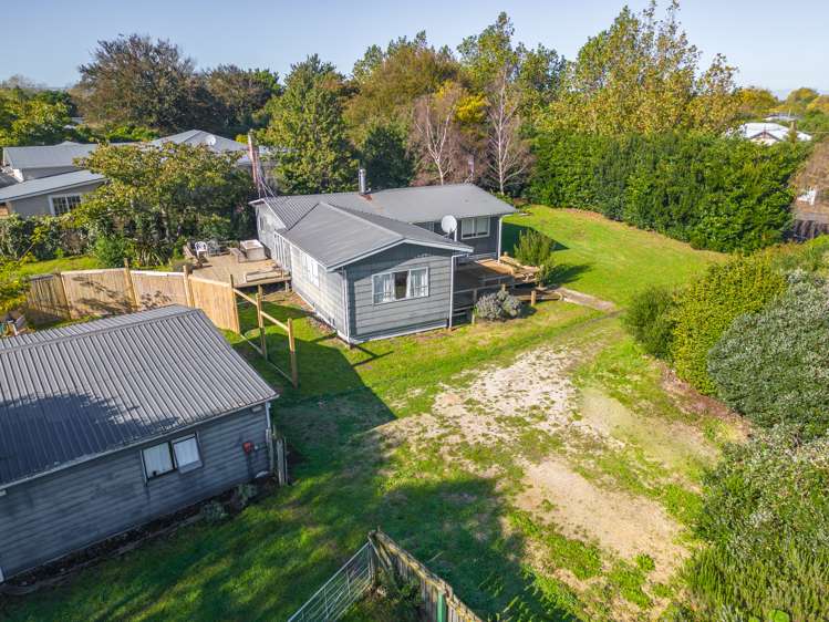 38 Clifton Avenue Carterton_18