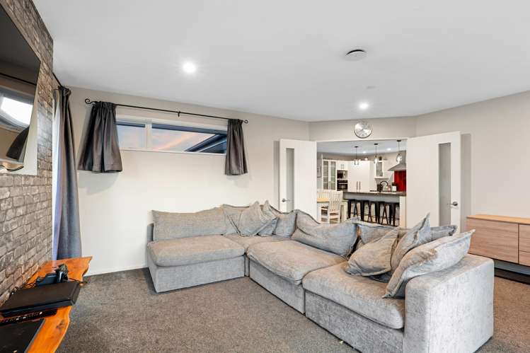 26 Wellington Street Ashley_11