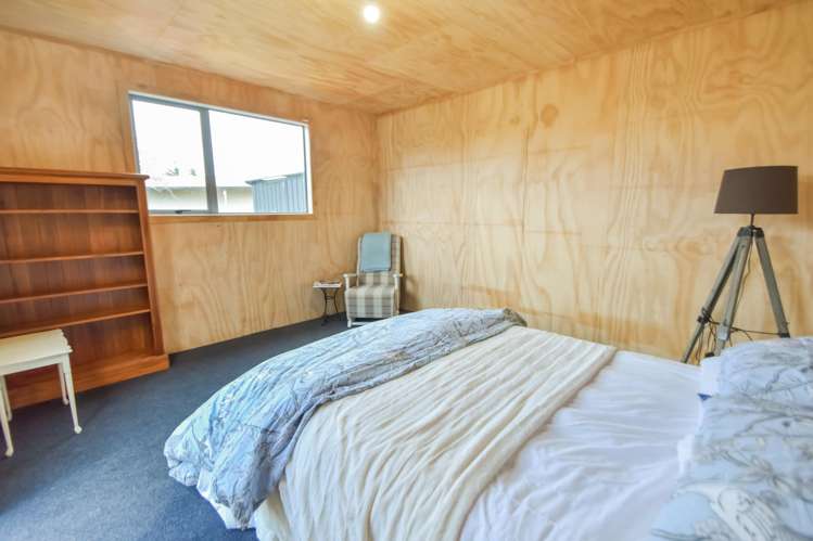 19 Simons Street Twizel_15