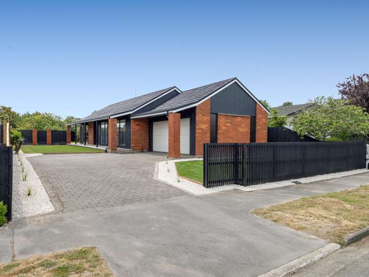 16 Heathglen Avenue Parklands_21