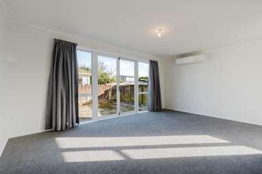 68 Montgomery Crescent_2
