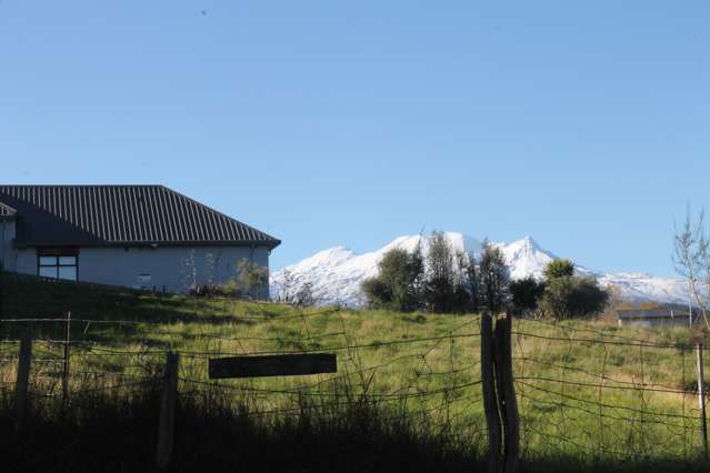 25 Lee Street Ohakune_4