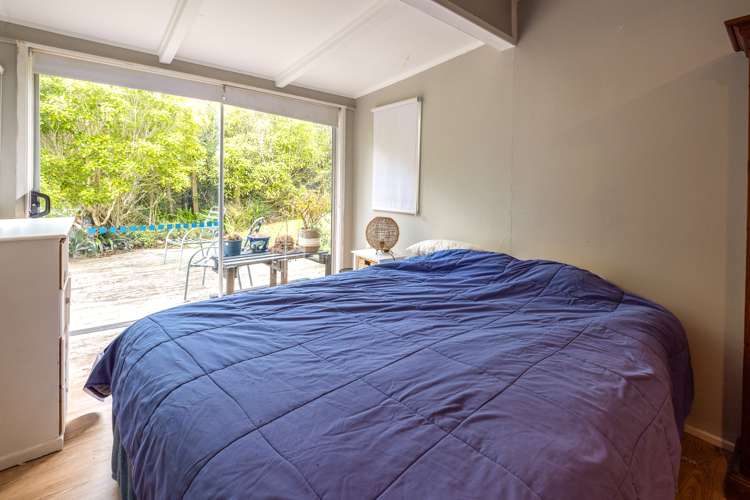 20 Te Makiri Road Onetangi_11