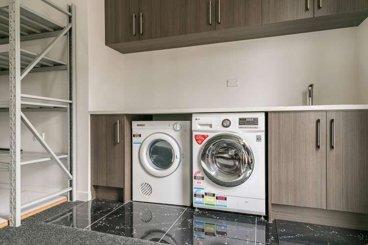 6 Mana Lane Pinehill_13