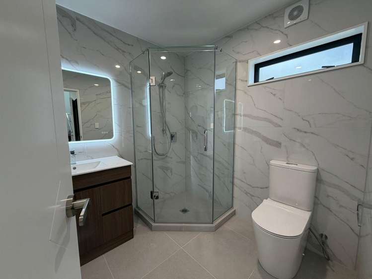 131 Connell Street Blockhouse Bay_19