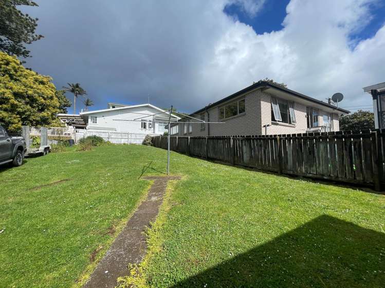 2/123 Mount Albert Road Mt Albert_5