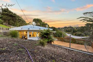 105 Waitakere Road_4