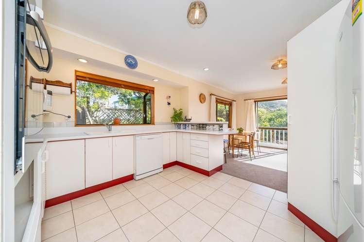 94c Dowse Drive Maungaraki_8