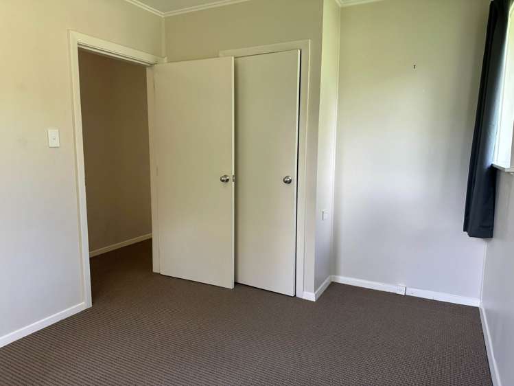 4/331 Royal Road Massey_10