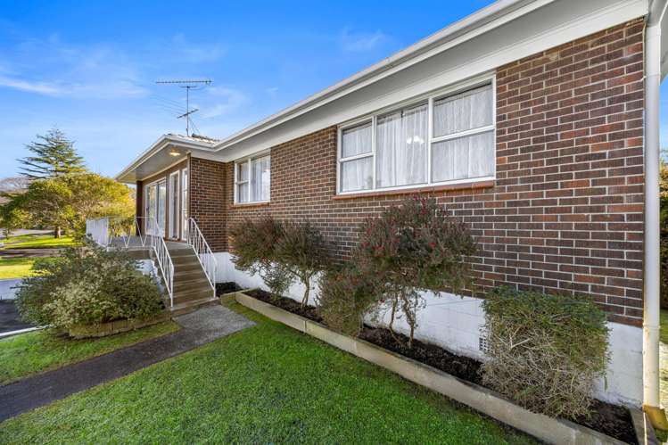 8 Jade Avenue Pakuranga Heights_28