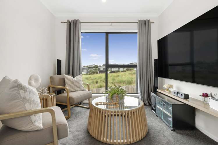 11 Whawhaki Road Beachlands_16