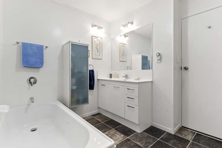 43a Hawkins Street Meadowbank_17