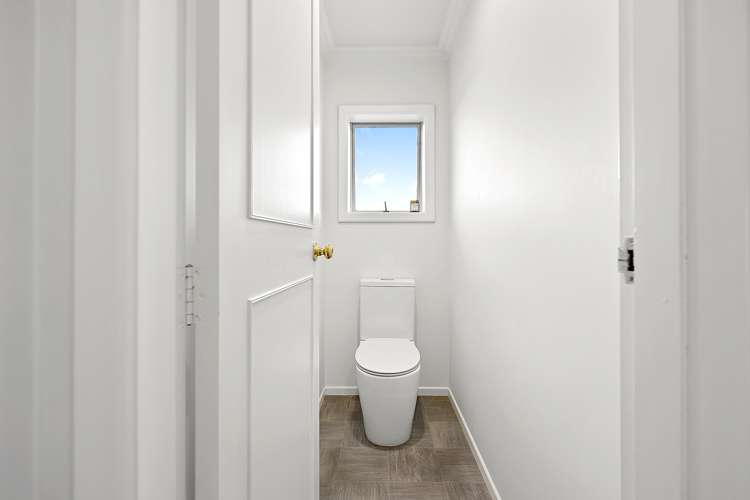 12 Resthill Crescent Glenview_20