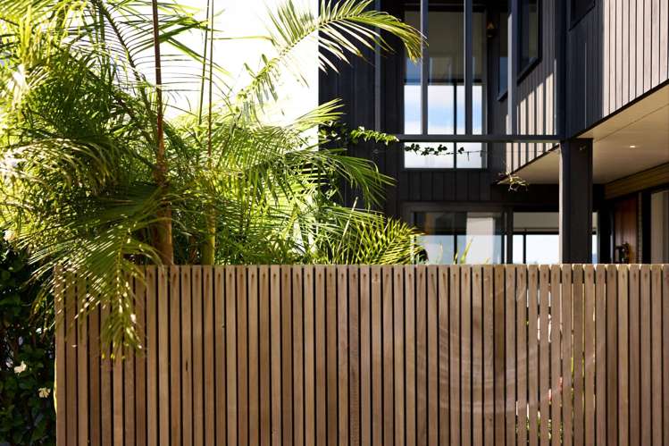 1 Fourth Avenue Avenues_4