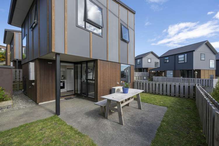 24 Astelia Way Woodridge_9