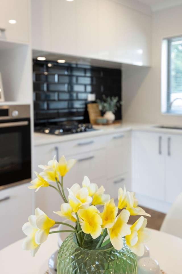 2/7 Rutherford Street Chedworth_4