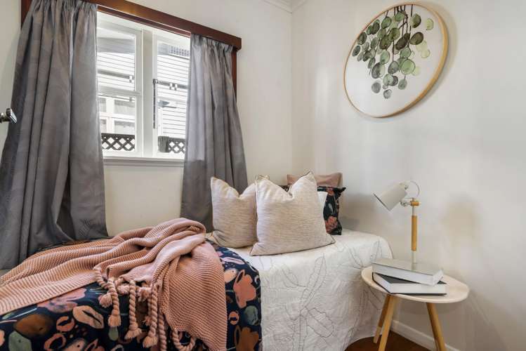 1/112 Carrington Road Mount Albert_13