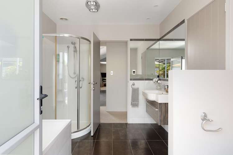 15 Dove Place Pyes Pa_14