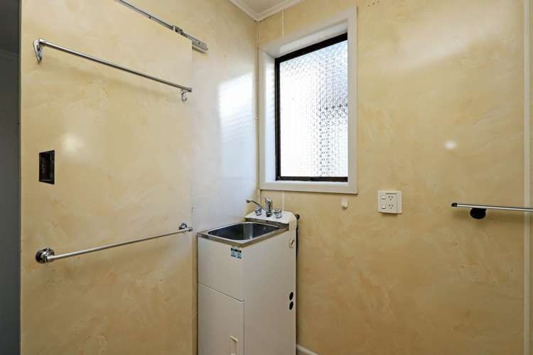 505 Collinge Road Mayfair_8