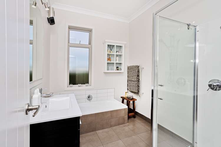 226 Herbert Street Windsor_14