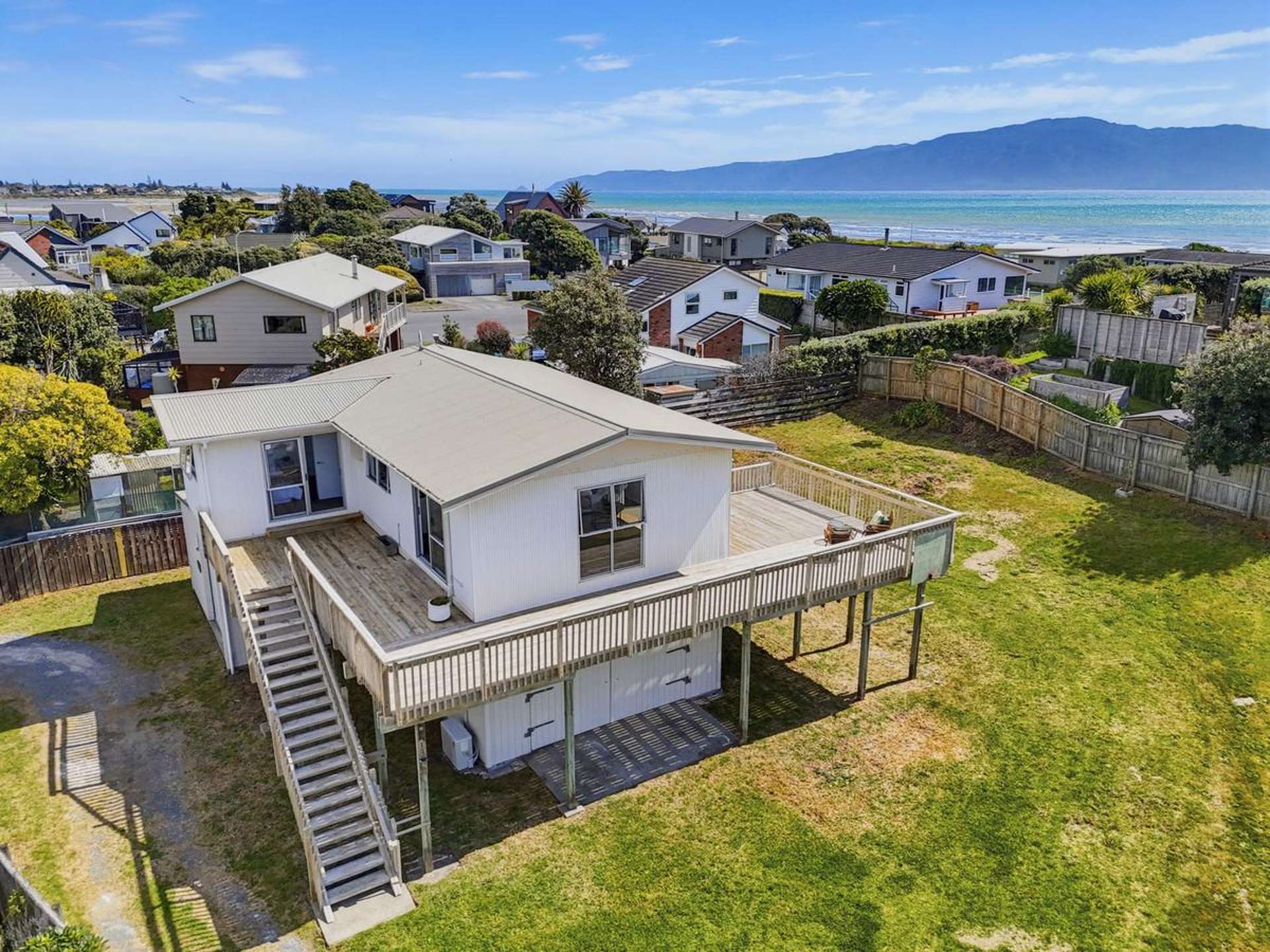 195 Tutere Street Waikanae Beach_0