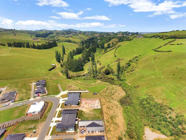 249 Adler Drive Ohauiti_10