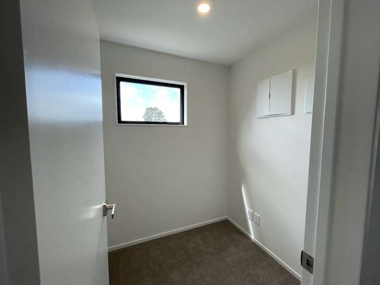 27/241 Don Buck Road Massey_11