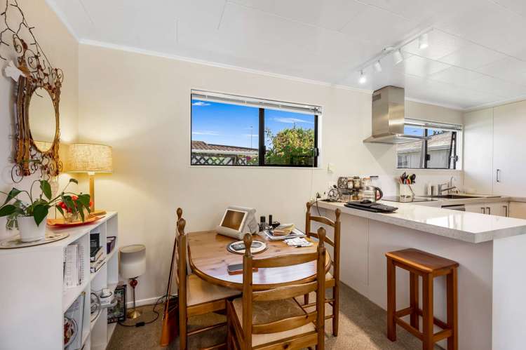 2/283 Westminster Avenue Tamatea_3