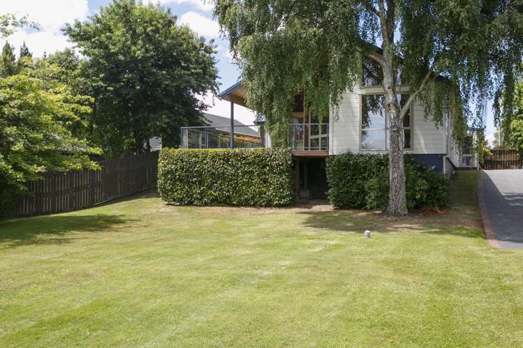 152 State Highway One Waitahanui_16