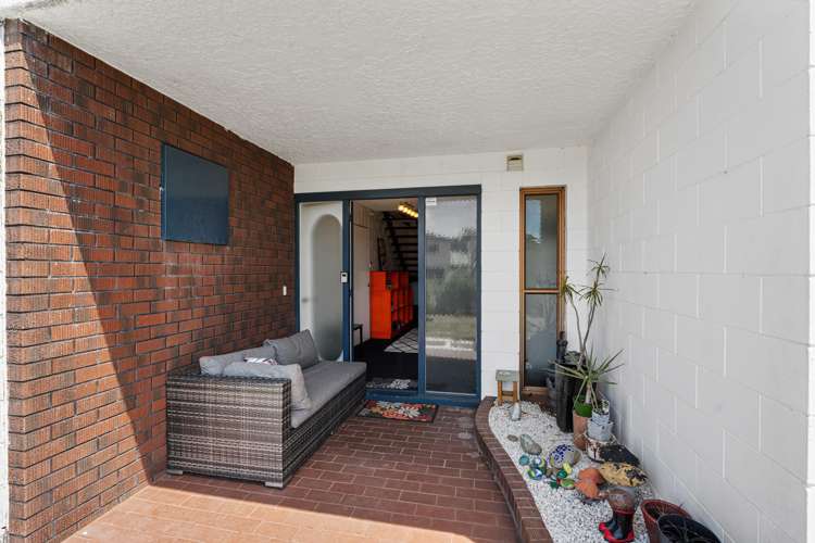 20 Tiverton Crescent Whalers Gate_10