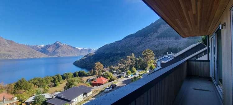 15 Mckerrow Place Fernhill/Sunshine Bay_15