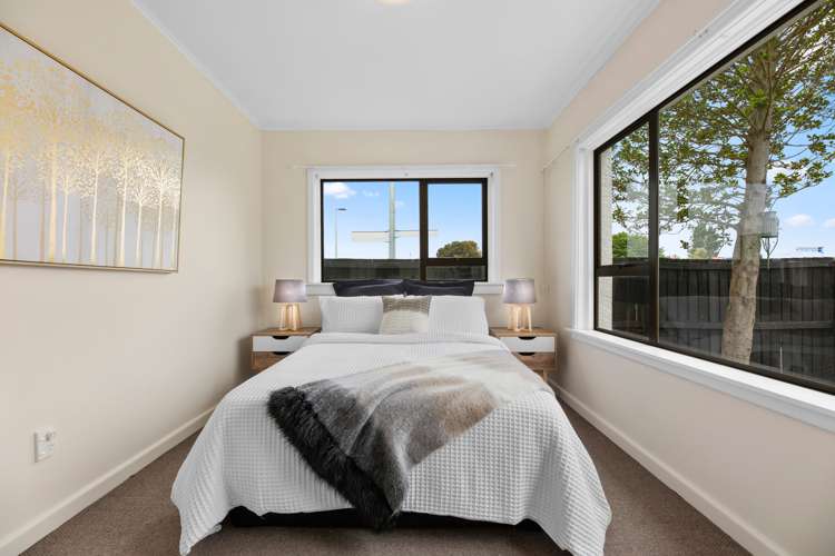 1/40 Grimseys Road Redwood_12