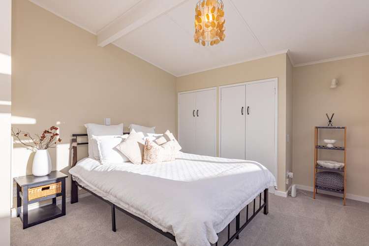 56 Great North Road Saint Johns Hill_14