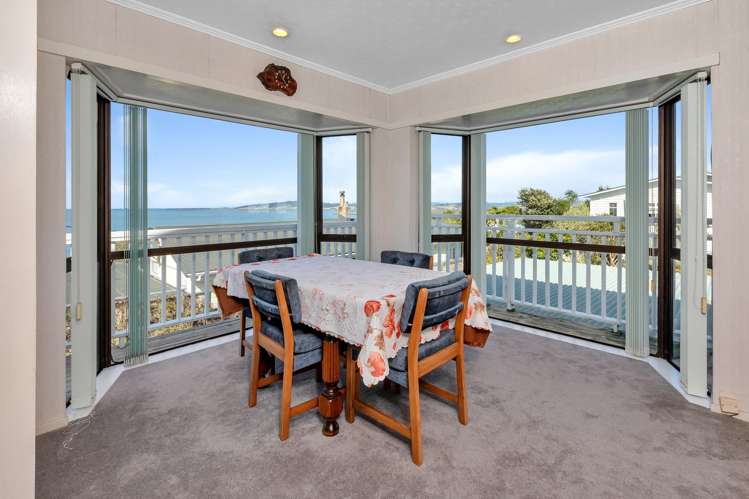 2 McKenzie Avenue_5