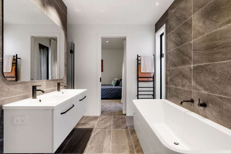 4/11 Kaniera Terrace Cambridge_17