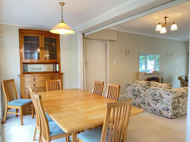 27 Forest Lake Road 1066_3