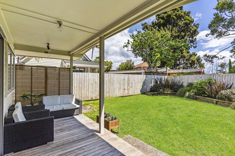 79 Atkinson Road Titirangi_10