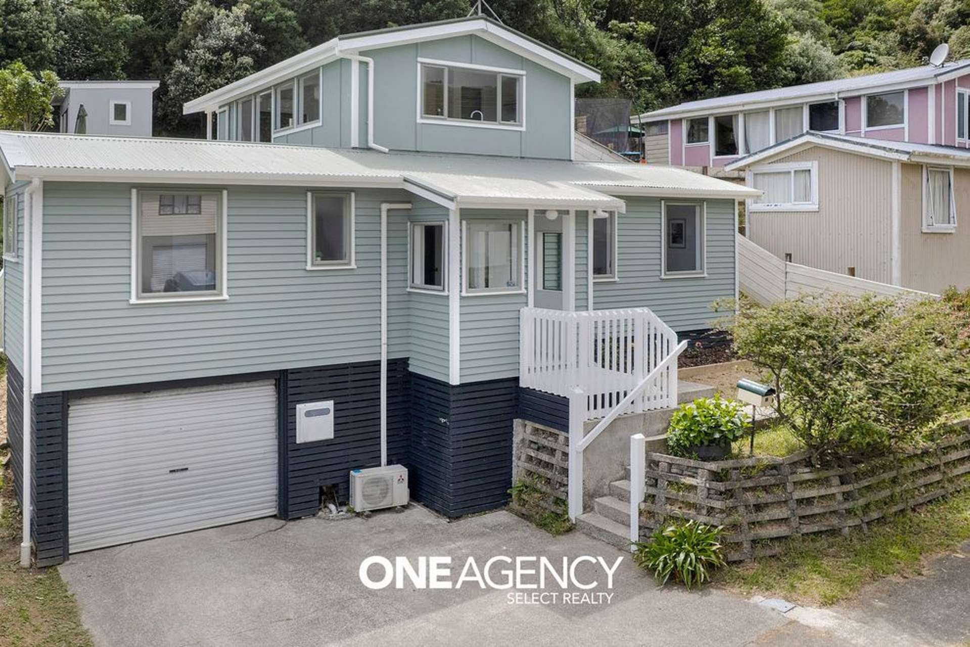54 Cardiff Crescent Cannons Creek_0