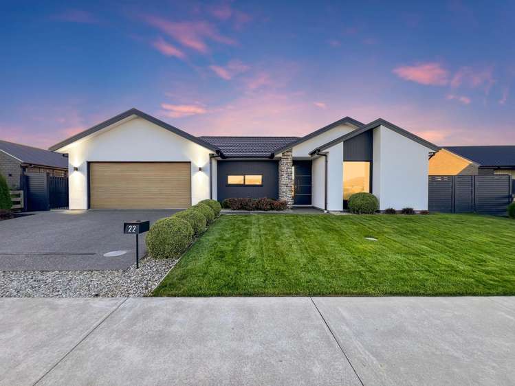 22 Verdeco Boulevard_0