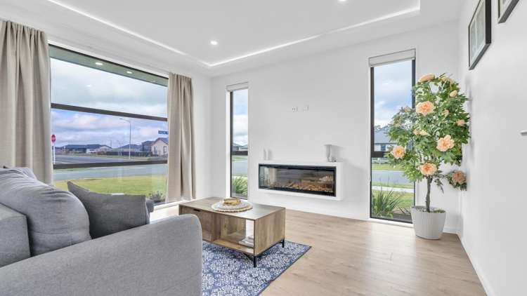 35 Graeme Foote Street Darfield_7