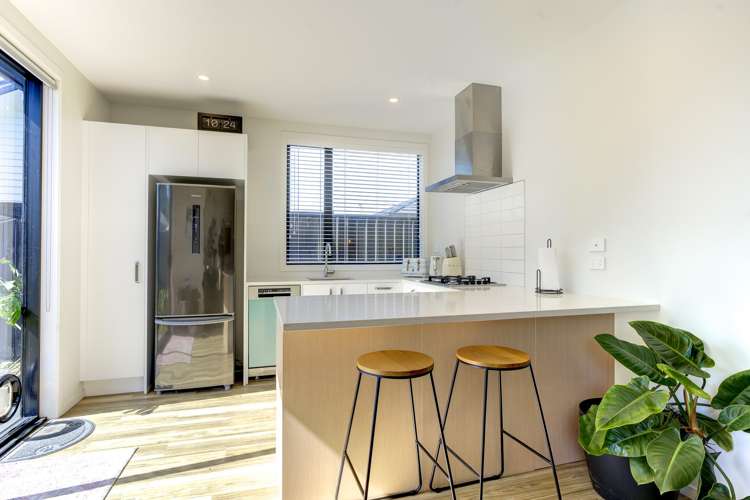 1/4 Keitha Place Glenview_6