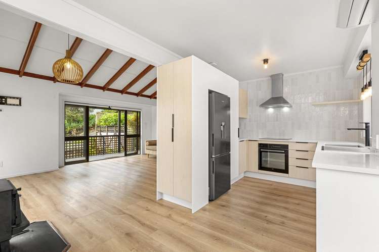 11 East Street Raglan_10