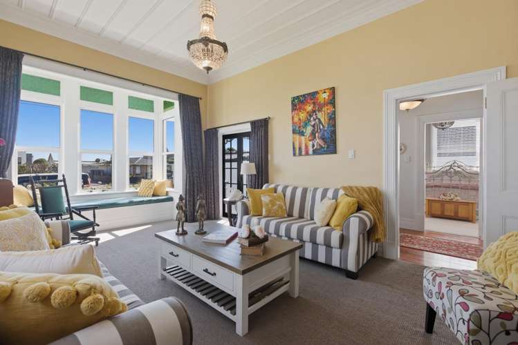 44 Buller Street New Plymouth_11